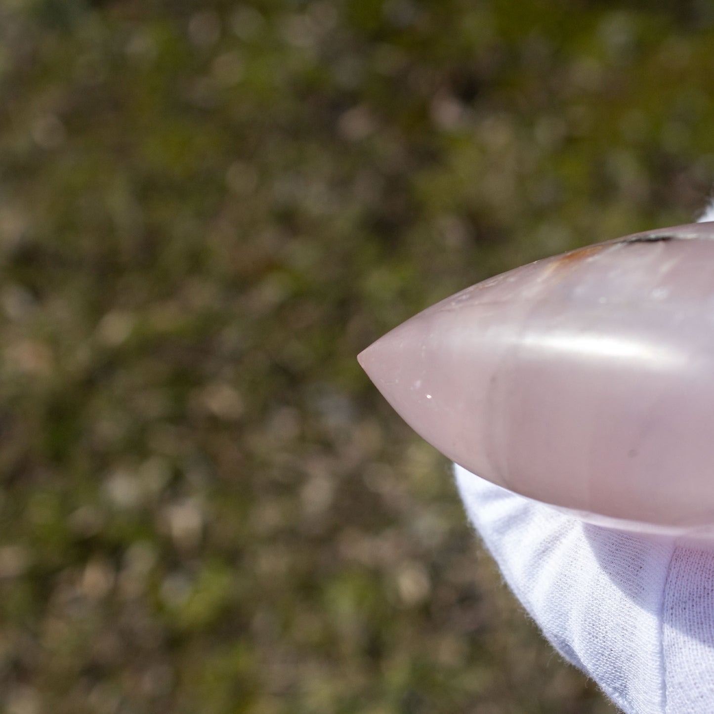 rose quartz heart polished carving point