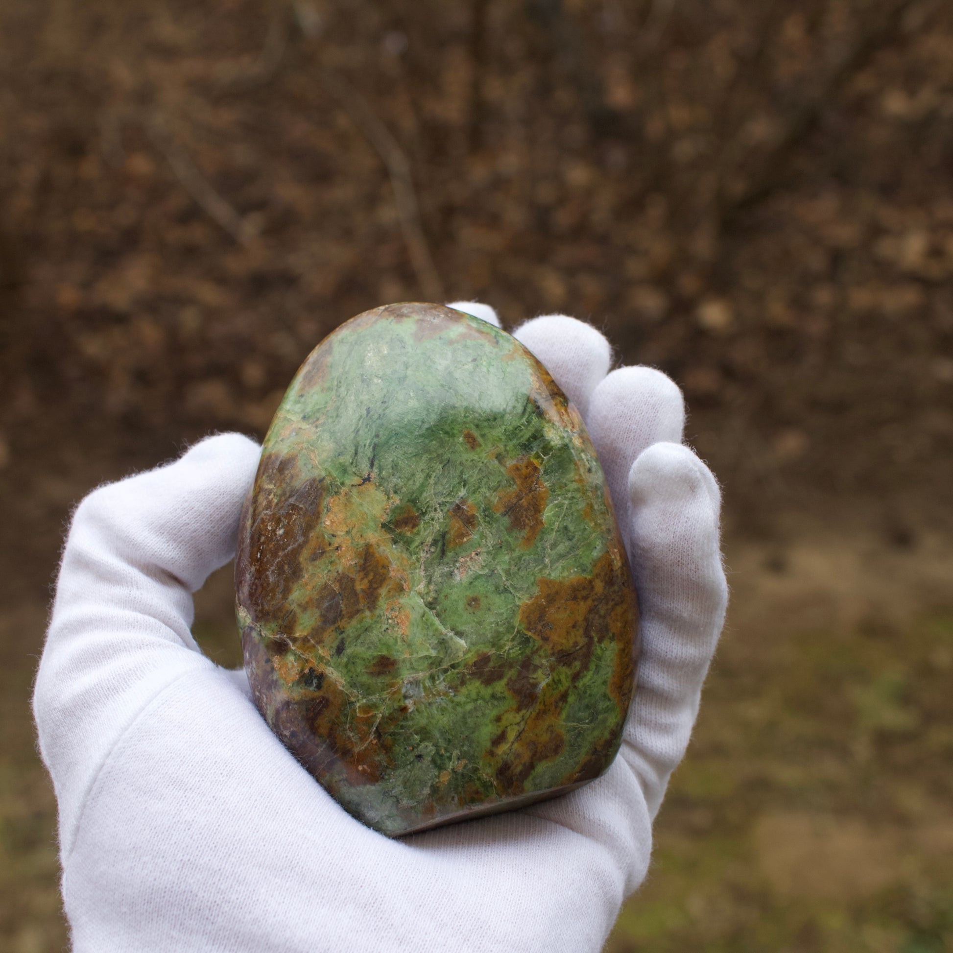 handheld chrysoprase rock