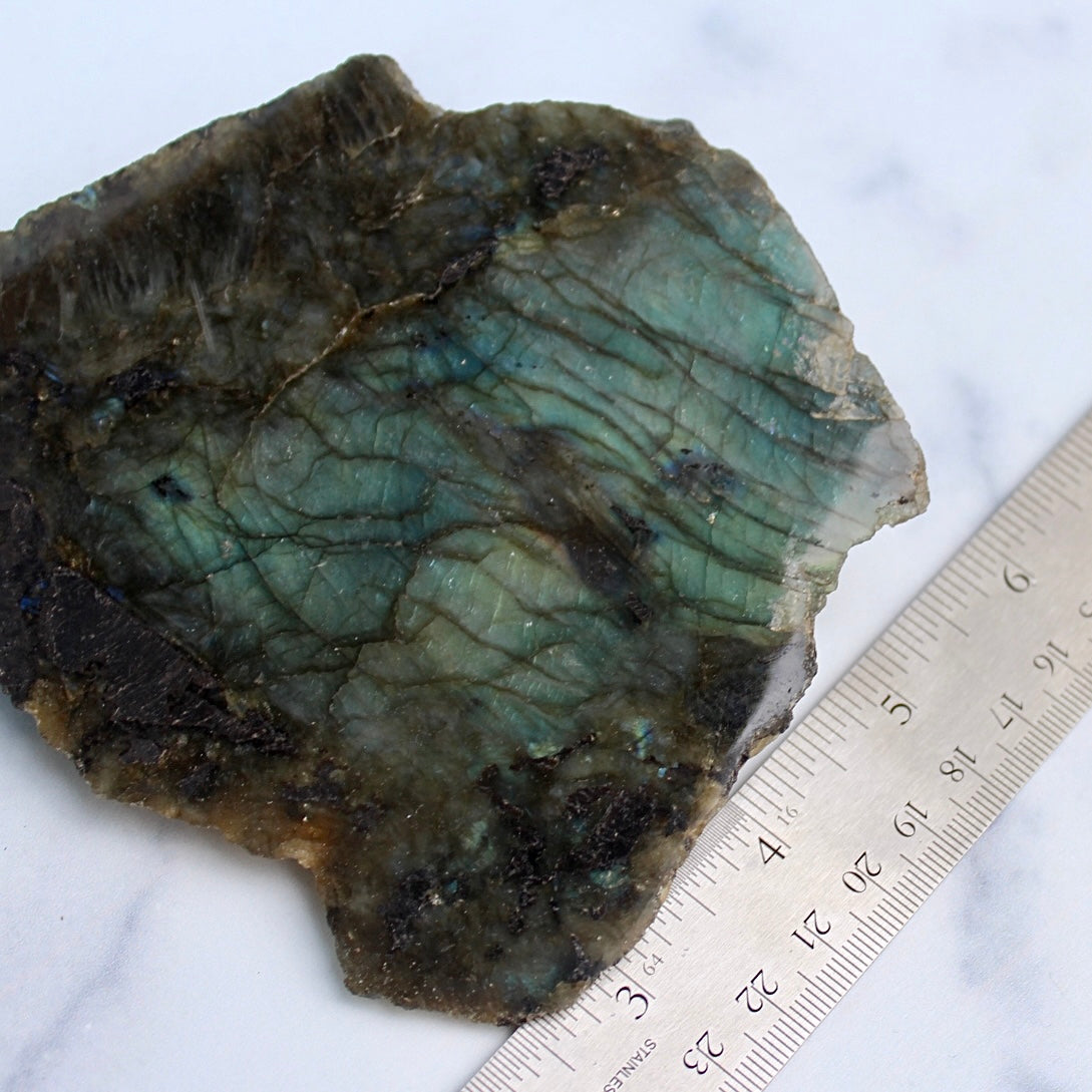 labradorite size reference
