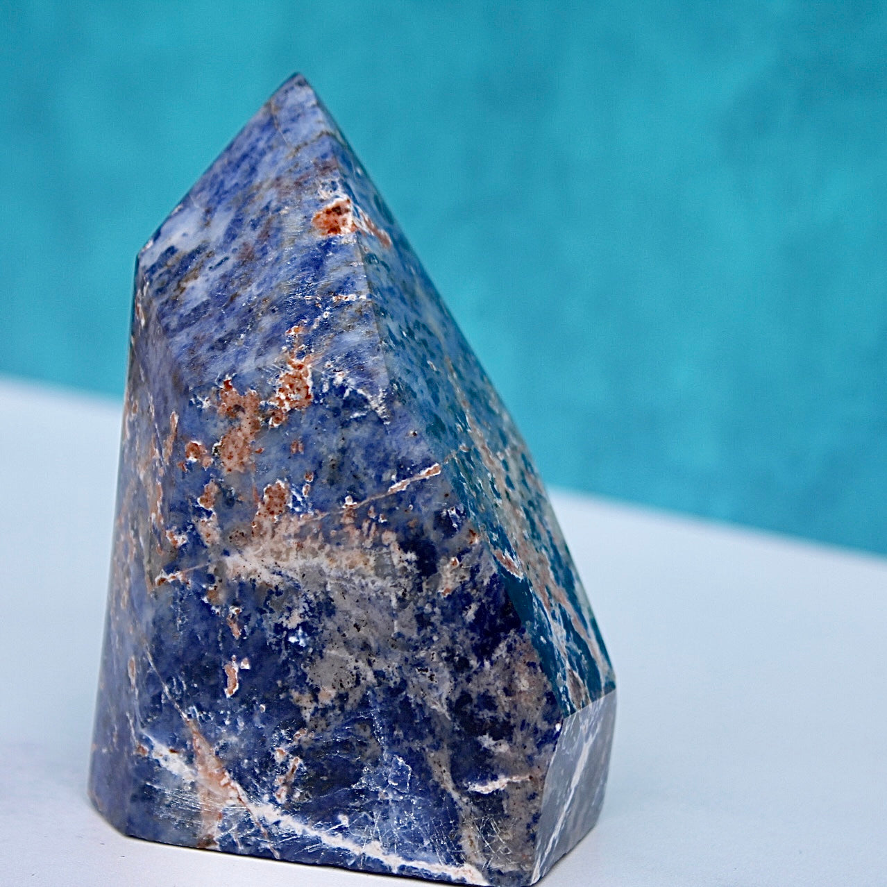 standingpolishedsodalite