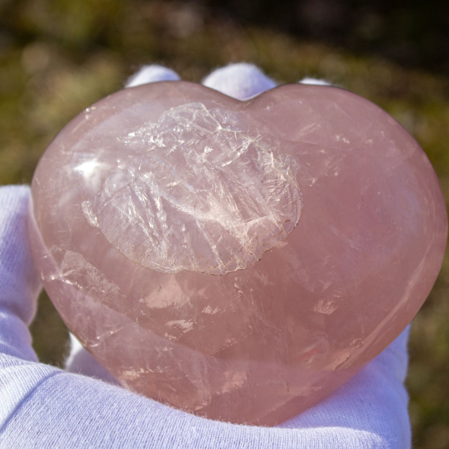 rose quartz heart polished carving