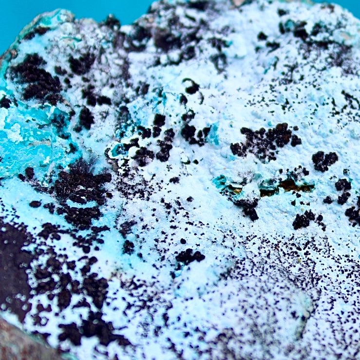 upclose chrysocolla malachite specks